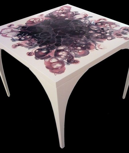 MONOLITH / tables